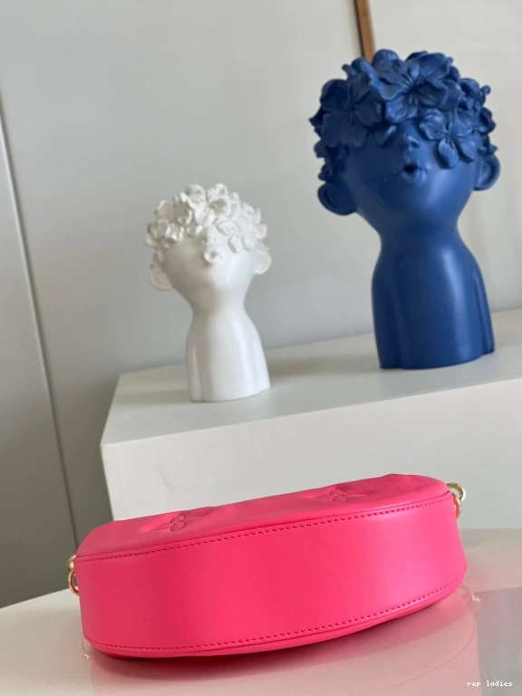 Cheap OVER MOON LOUIS VUITTON THE 0801
